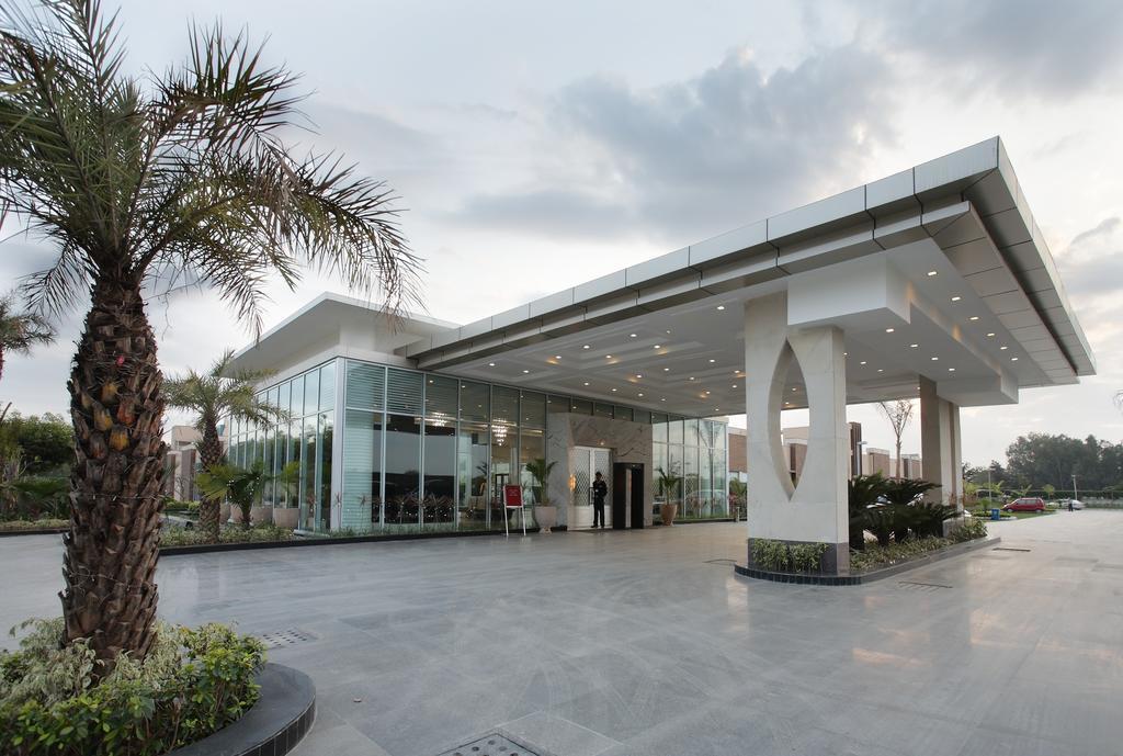 Oodles Hotel นิวเดลี ภายนอก รูปภาพ